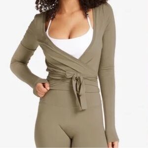 *ISO* CSB IM ballet wrap in Vintage Khaki, sz M or L!